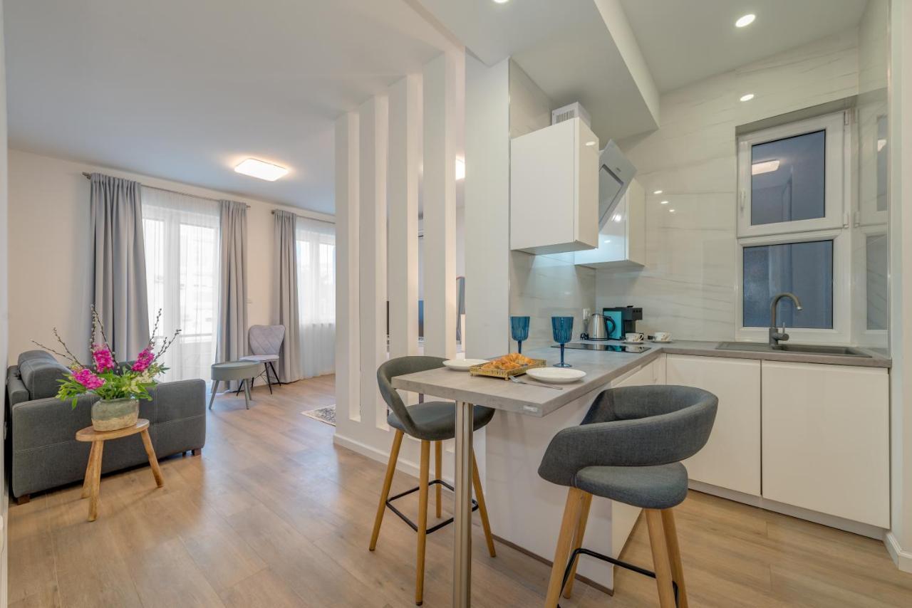 Capital Apartments And Rooms Split Zewnętrze zdjęcie