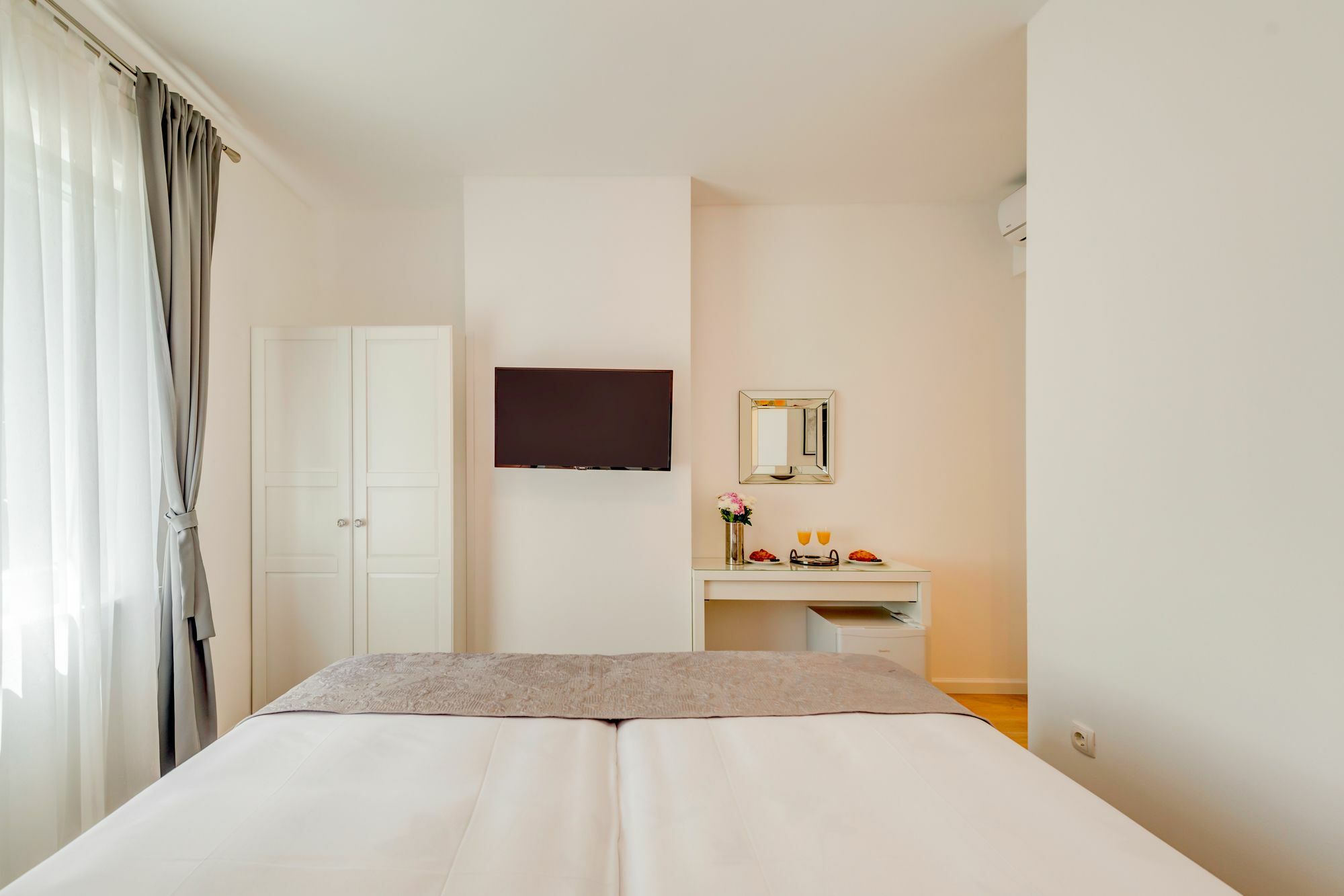 Capital Apartments And Rooms Split Zewnętrze zdjęcie